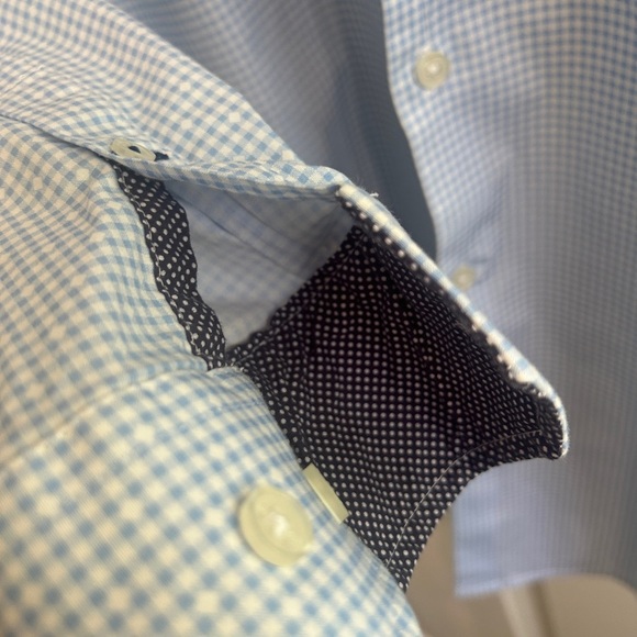 EUC like new WRK Blue and White Dress Shirt with Contrasting Collar and Cuffs - Picture 4 of 9